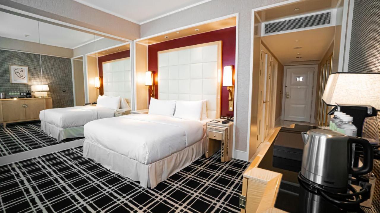 The Lin Hotel Taichung Luaran gambar A room at the hotel